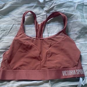 Victoria Sport sports bra
